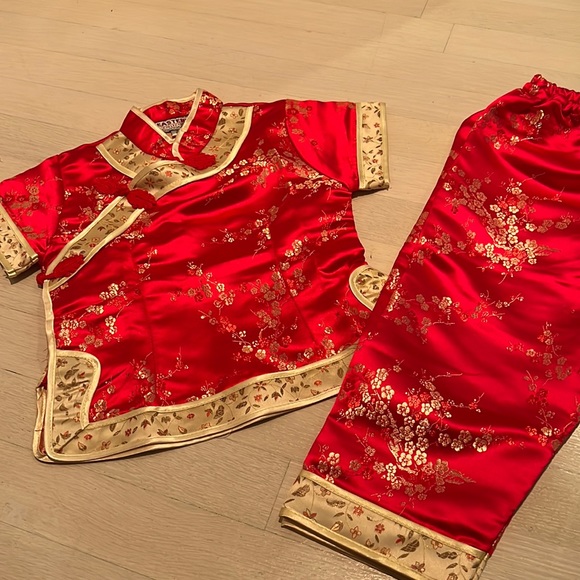 eastern collections Other - Eastern Collection Children’s embroidered Asian 2 piece